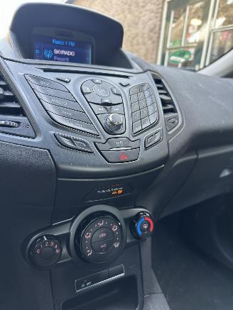 Ford Fiesta 1.0 style picture 15