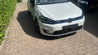 Volkswagen e-Golf E-DITION picture 3