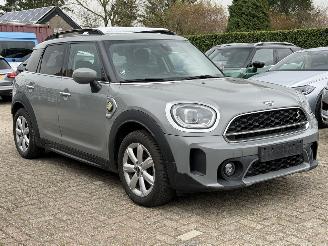 Damaged car Mini Countryman Cooper SE ALL4. NAVI | KLIMA | NARDO GREY | ( SCHROEFSCHADE ) 2022/4