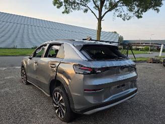 Volkswagen T-Roc 1.5 eTSI LIFE Virtual Keyless Acc Led Camera 85KW/116PK picture 3