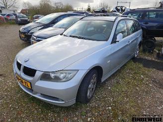 Unfallwagen BMW 3-serie 3 serie Touring (E91), Combi, 2004 / 2012 318i 16V 2006/4