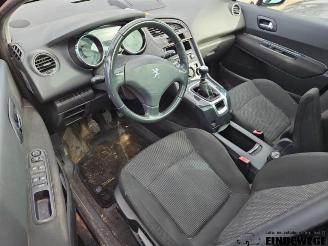 Peugeot 5008 5008 I (0A/0E), MPV, 2009 / 2017 1.6 THP 16V picture 5