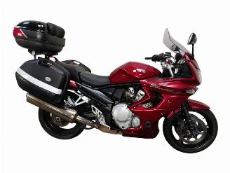 krockskadad bil motor Suzuki Bandit 1250 GSF 2008/1