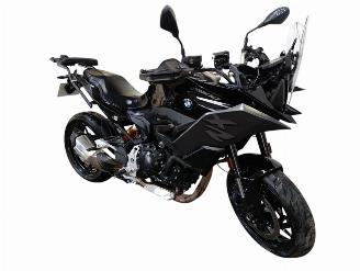 skadebil motor BMW  F 900XR 2022/11