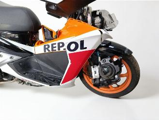 Honda  NSC REPSOL picture 12