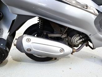 Piaggio XEVO 125  picture 12