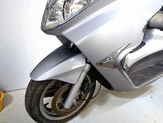 Piaggio XEVO 125  picture 14