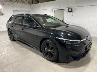 Volkswagen ID.7 Tourer Pro S Pano/HUD/H&K/360/Navi picture 1