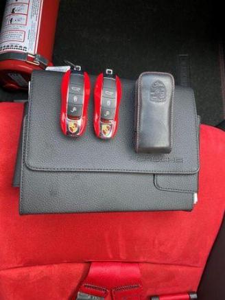 Porsche 911 GT2 RS Weissach SCHALENSITZE/KERAMIK/LIFT picture 24