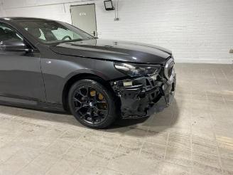 BMW 5-serie e M Sport Pano/AHK/B&W/360/HUD/Navi picture 11