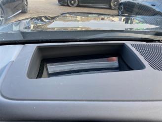 BMW 5-serie e M Sport Pano/AHK/B&W/360/HUD/Navi picture 20