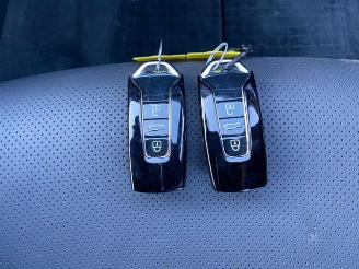 Volkswagen Touareg R Leder/Luft/HUD/360/AHK/NAVI picture 22