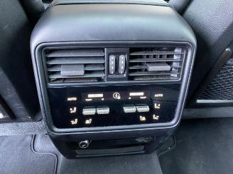 Porsche Cayenne E-Hybrid Coupe CHRONO/PANO/HUD/360/BOSE picture 22