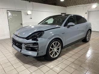 Porsche Cayenne E-Hybrid Coupe CHRONO/PANO/HUD/360/BOSE picture 3