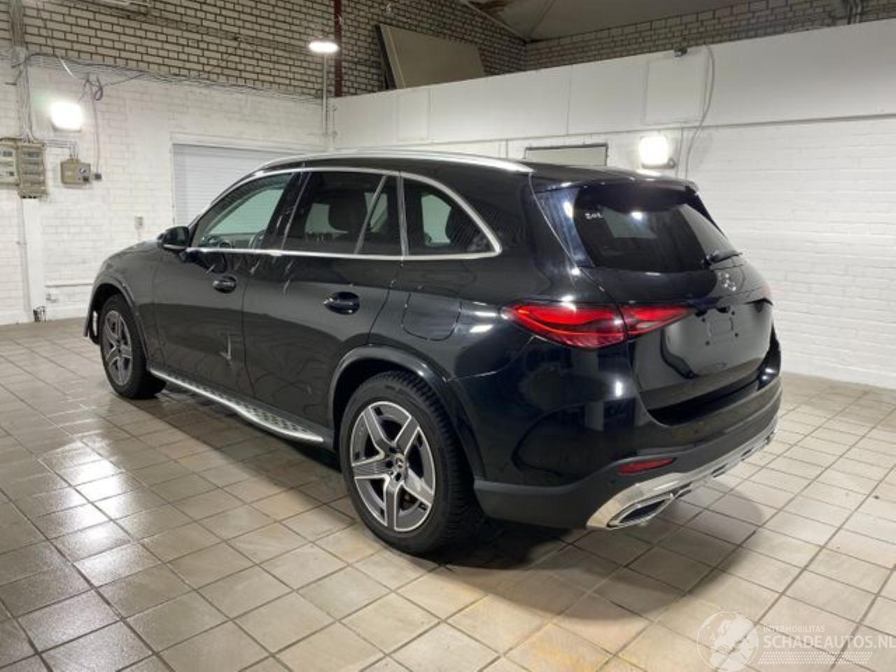 Mercedes GLC 400e 4Matic AMG Line PANO/360/AHK/NAVI