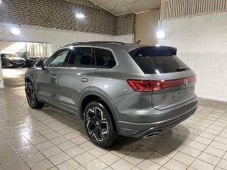 Volkswagen Touareg 3.0 TDI 4Motion Elegance AHK/KAM/NAVI picture 9