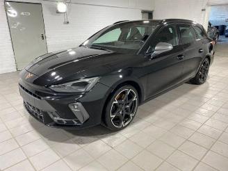 Cupra Leon VZ SP 1.5 e-Hybrid 200kW AHK/KAM/NAVI picture 2