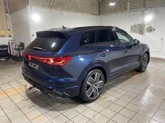 Volkswagen Touareg 3.0 TDI 4Motion R-Line STANDHZG/PANO/HUD picture 8