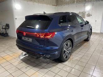 Volkswagen Touareg 3.0 TDI 4Motion R-Line STANDHZG/PANO/HUD picture 9