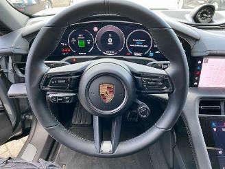 Porsche Taycan 4S CHRONO/PANO/HUD/KAM/BURMESTER/NAVI picture 19