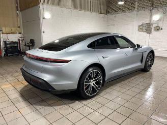 Porsche Taycan 4S CHRONO/PANO/HUD/KAM/BURMESTER/NAVI picture 9