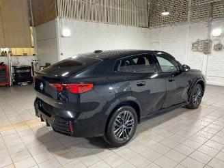 BMW iX2 eDrive20 M Sport KAM/NAVI picture 8