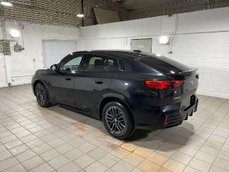 BMW iX2 eDrive20 M Sport KAM/NAVI picture 2