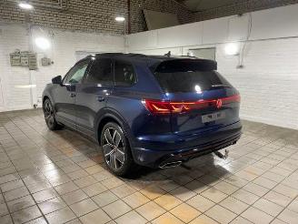 Auto incidentate Volkswagen Touareg 3.0 TDI 4Motion R-Line STANDHZG/PANO/HUD 2024/6