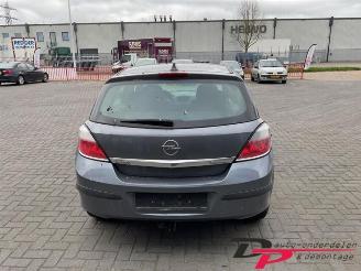 Opel Astra Astra H (L48), Hatchback 5-drs, 2004 / 2010 1.6 16V Twinport picture 6