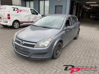 Vrakbiler auto Opel Astra Astra H (L48), Hatchback 5-drs, 2004 / 2010 1.6 16V Twinport 2005/2