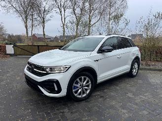 Vaurioauto  passenger cars Volkswagen T-Roc T-Roc R 4Motion 300ps Camera AHK IQ-Lights2025 VOL! 2025/3