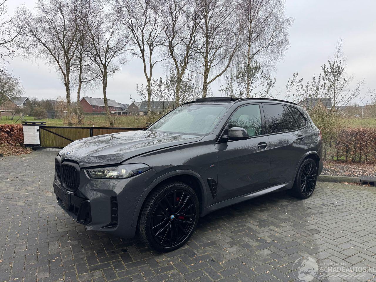 BMW X5 X5 40d xDrive M Sport Panorama HUD 360view Trekhaak VOL VOL