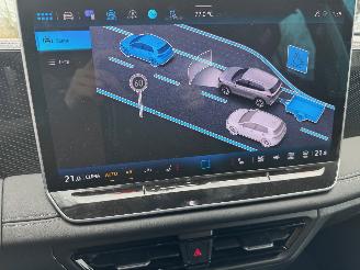 Volkswagen Tiguan Tiguan 2.0TDI 110kW HUD AHK Camera Harman&Kardon picture 6