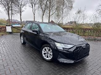 uszkodzony samochody osobowe Audi A3 A3 Sportback 30 TFSI S-Line Camera Ambiance VOL 2025/1