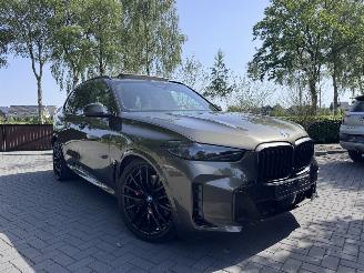 Voiture accidenté BMW X5 X5 50e xDrive M Sport PANO LUCHTVERING 360 LEDER MATRIX HUD VOL VOL 2024/1