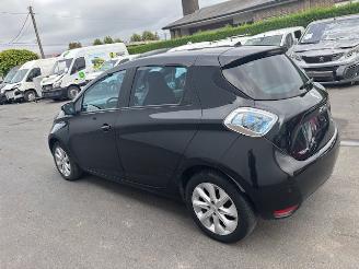 skadebil auto Renault Zoé met batterij 2016/11