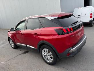 krockskadad bil auto Peugeot 3008 AUTOMAAT 2021/1
