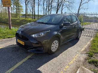 krockskadad bil auto Toyota Yaris 1.5 Hybrid Active 2021/4