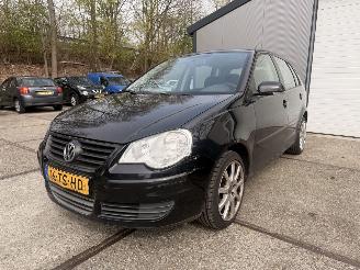 Volkswagen Polo 1.2 Optive Airco 5drs! Rijdbaar NAP! picture 1