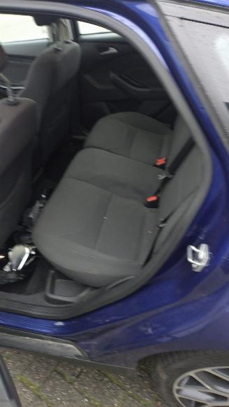 Ford Focus 1.0 first Edition 167565 km Nette auto! picture 16