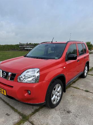 Nissan X-Trail 2.0 XE,SE,LE picture 1