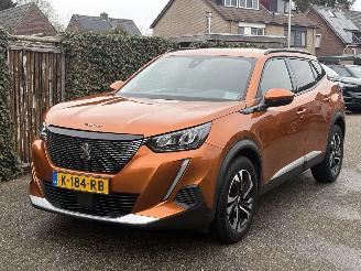 skadebil auto Peugeot 2008 1.2 sport 102 pk 2021/2