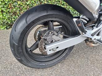 Honda CB 600 F HORNET picture 6