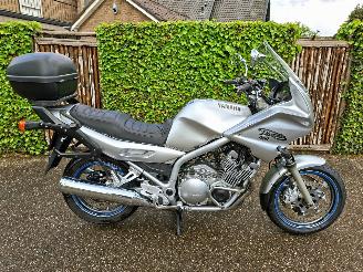 krockskadad bil motor Yamaha XJ 900 S DIVERSION 2002/6