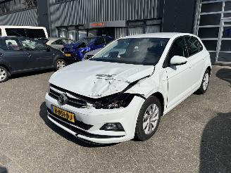 Coche accidentado Volkswagen Polo 1.0 MPI Comfortline 2020/1