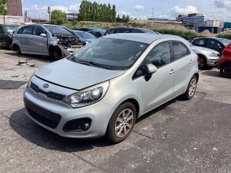 Vrakbiler auto Kia Rio Rio III (UB), Hatchback, 2011 / 2017 1.1 CRDi VGT 12V 2011/12