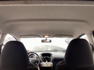 Peugeot 107 107, Hatchback, 2005 / 2014 1.0 12V picture 22