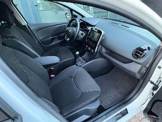 Renault Clio 0.9 TCe Night & Day | Navi Pdc Lm-velgen picture 18