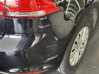 Volkswagen Golf 1.6TDI DSG NAP picture 7