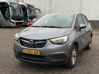 Vaurioauto  passenger cars Opel Crossland X 1.2 Turbo AUTOMAAT Innovation 2018/10